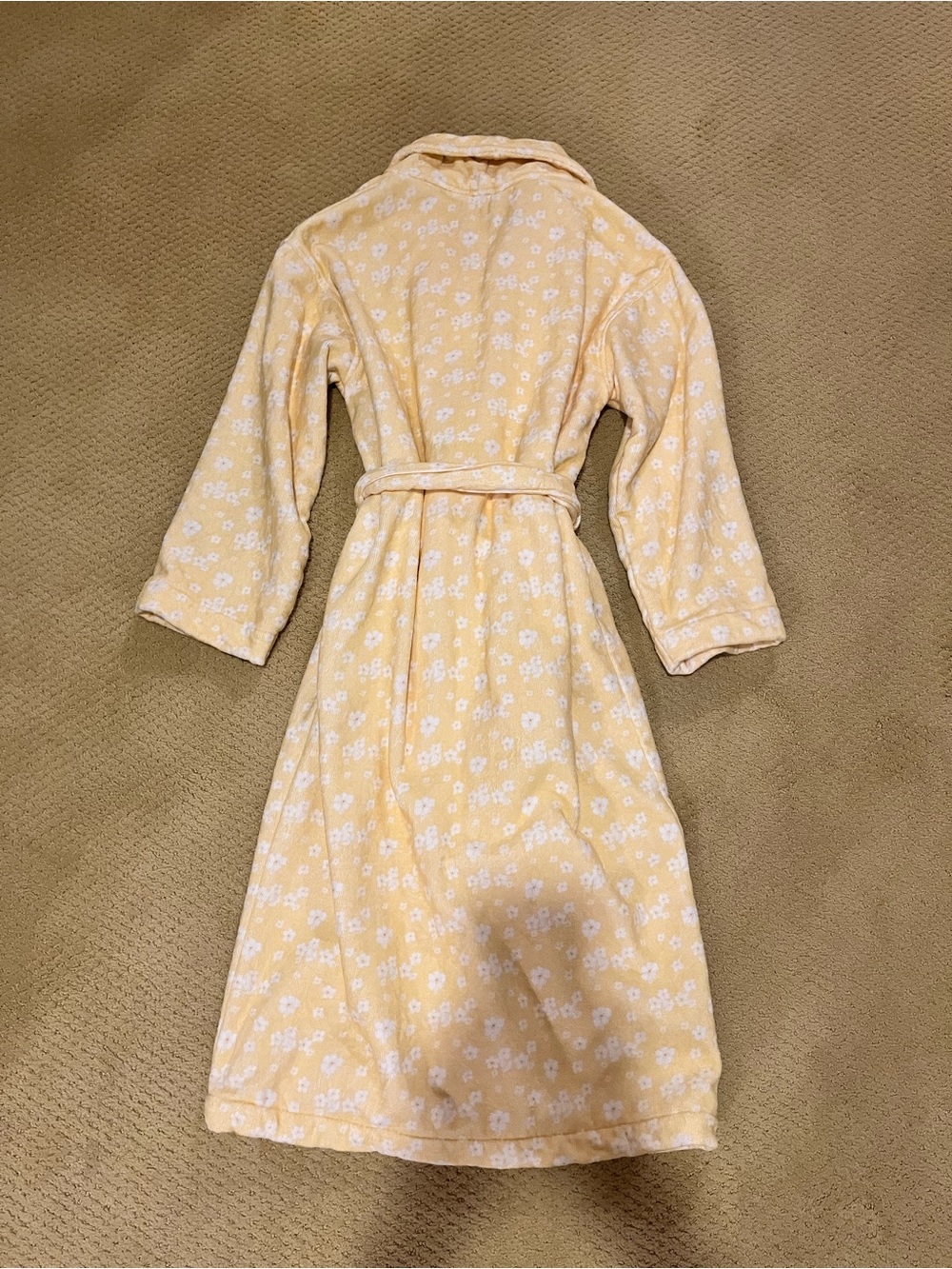 Djerf Avenue Robe - Lemon Cake - Picture 4 of 6